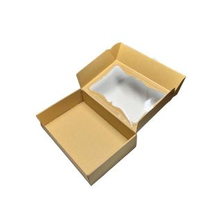 Kartonska kutija s prozorom 31,5x20,5x7 cm (N48) 