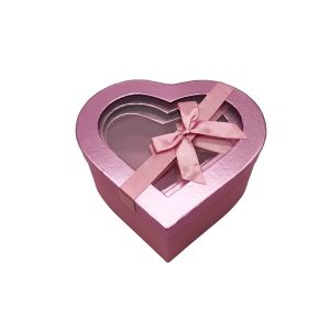 Poklon kutija srce s prozorom i mašnom 3/1 (25.8x24.5x12 cm) – metalik roza