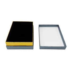 Poklon kutija za nakit 11×8×3,5 cm – Siva sa zlatnom crtom