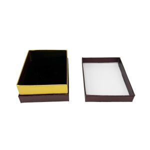 Poklon kutija za nakit 9x7x3 cm – Boja vina sa zlatnom crtom