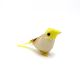 Dekorativna ptica u boji žuta