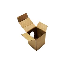 Kartonska kutija B19 s prozorom 5x5x7cm