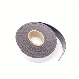 Samoljepljiva magnetna traka 50 mm × 1,5 mm – prodaja po metru