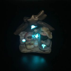 Keramička božićna dekoracija s LED svjetlom - Jaslice 10x10cm 