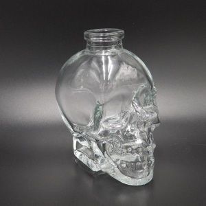 Staklena boca lubanja 100 mL | Mala boca za poklone i likere